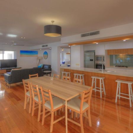 Maggies Beachfront Apartment 3 Horseshoe Bay Exterior photo